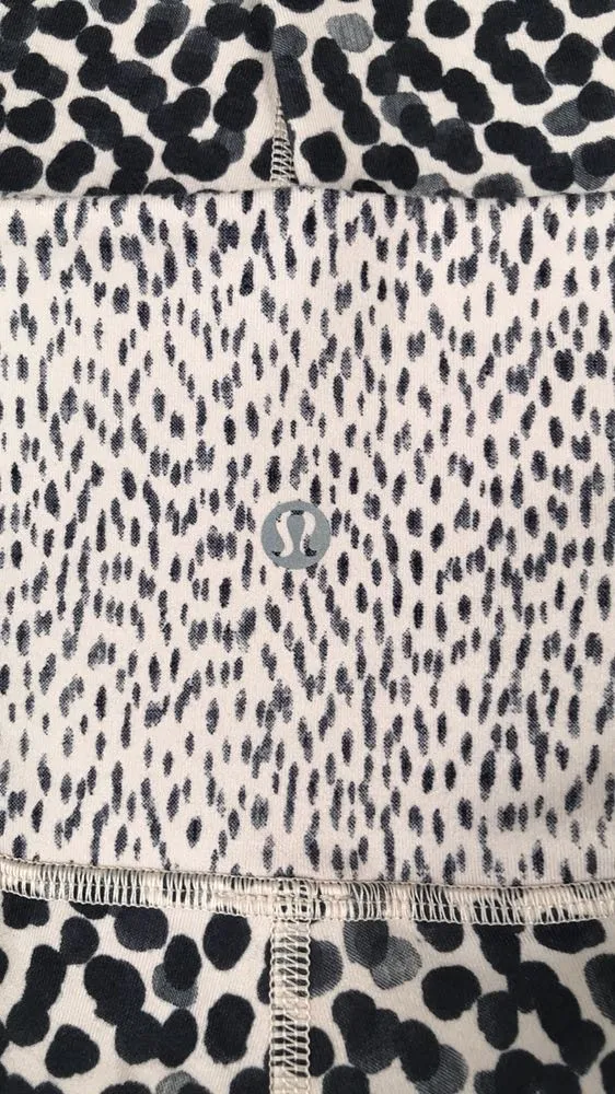 Lululemon Leggings Cheetah/Leopard Print - Image 3