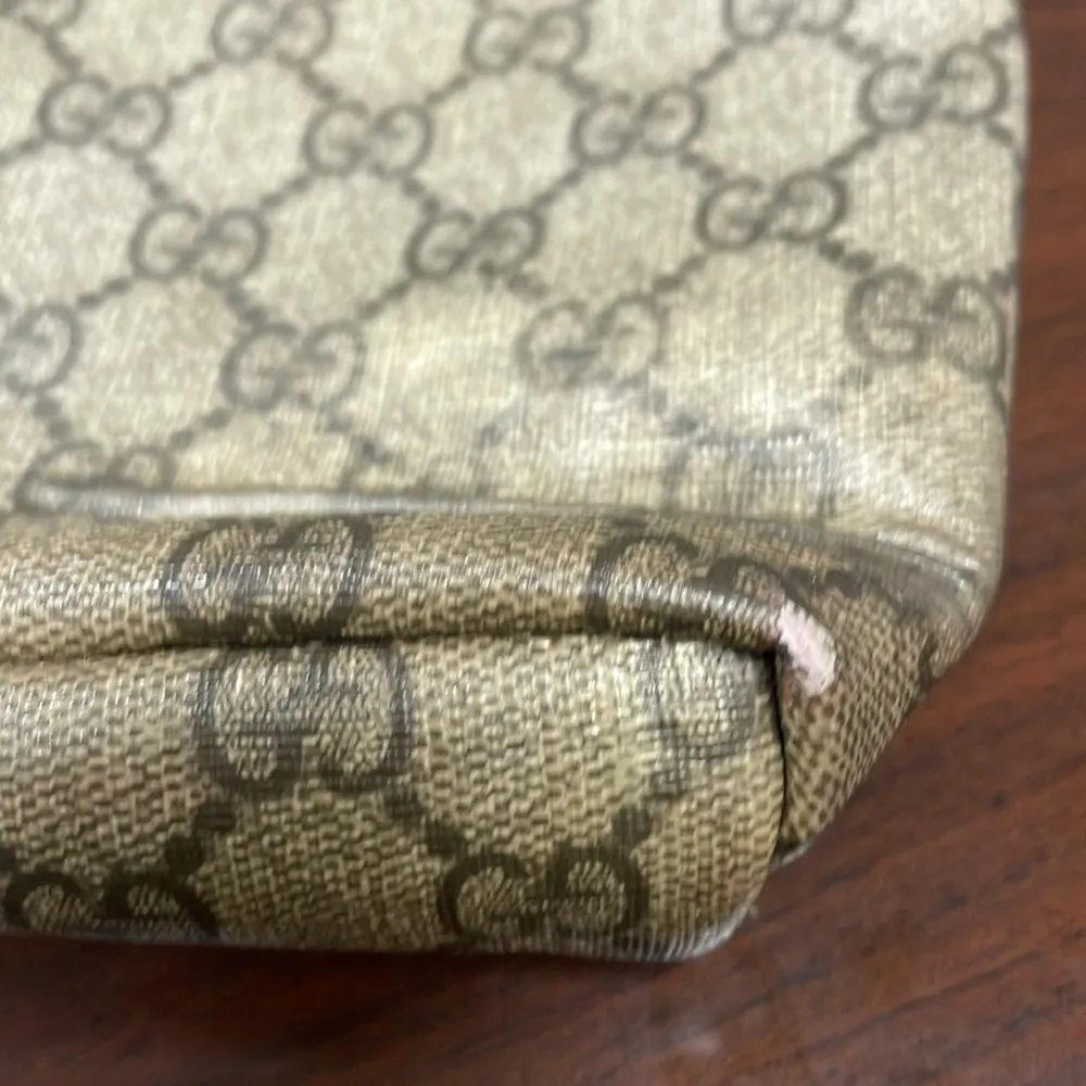 Vintage Gucci GG Supreme Monogram Small Crossbody Flap Bag serial #223666 - Image 9