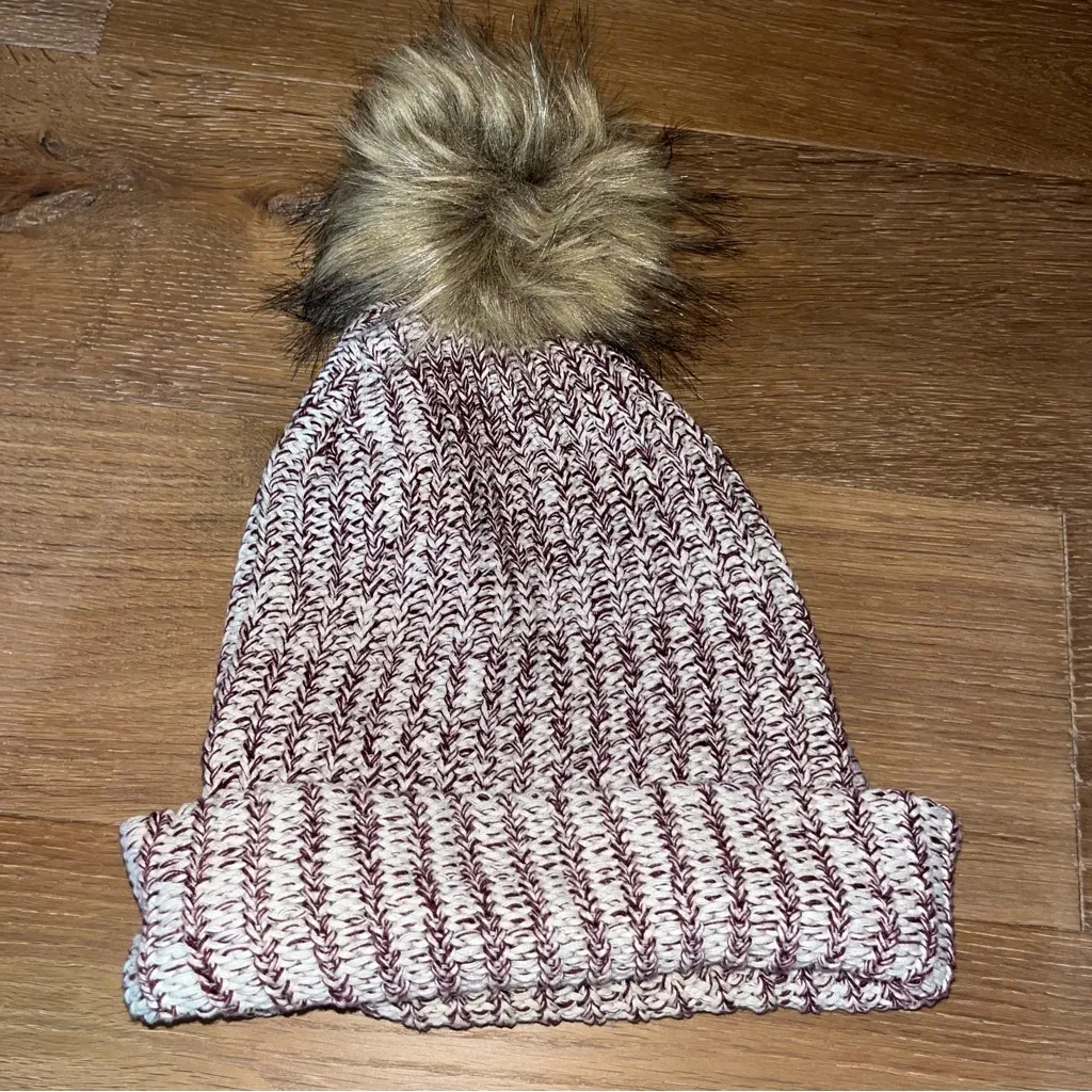Love Your Melon Slouchy Pom Hat Heathered maroon - Image 3