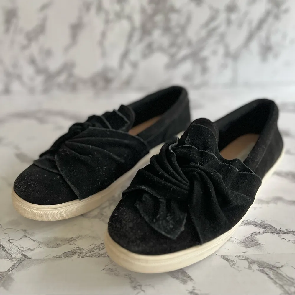 Steve Madden Sneakers Black Knot Suede Platform Fashion 10 - Image 4