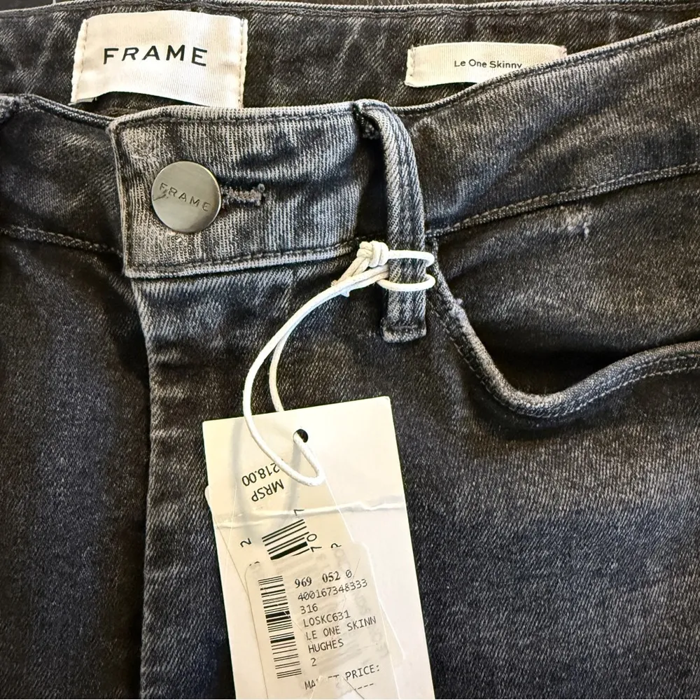 NWT Frame Le One Skinny Crop Jeans In Hughes Black Mid Rise Size 2 (29-34) - Image 9