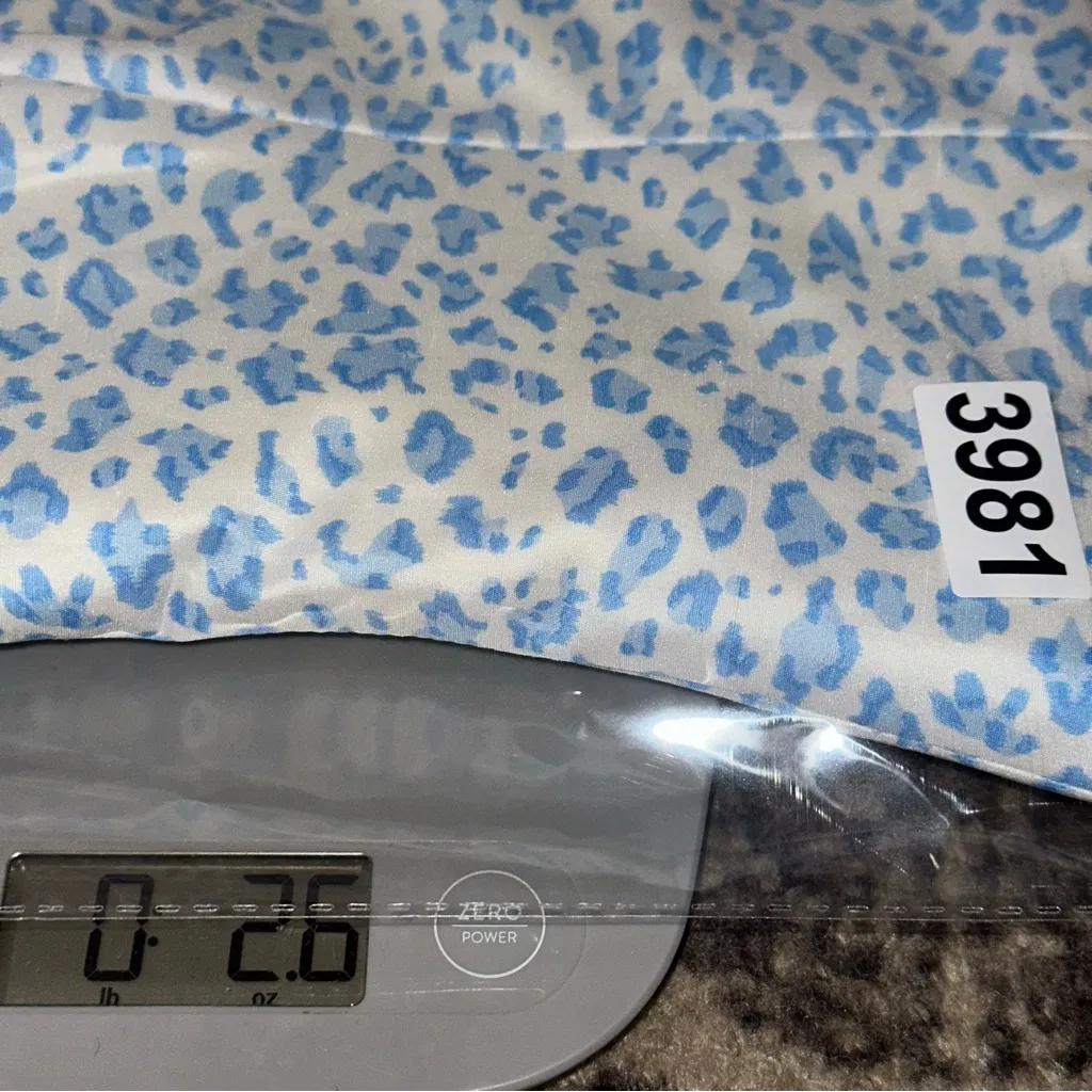 J. McLaughlin Women’s Size 4 White Blue Leopard Print Silk Strapless Bustier - Image 8