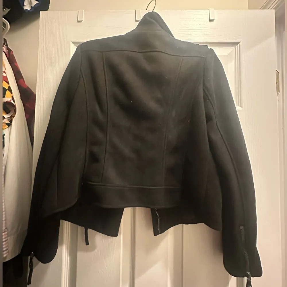 John and Jen black coat jacket - Image 4