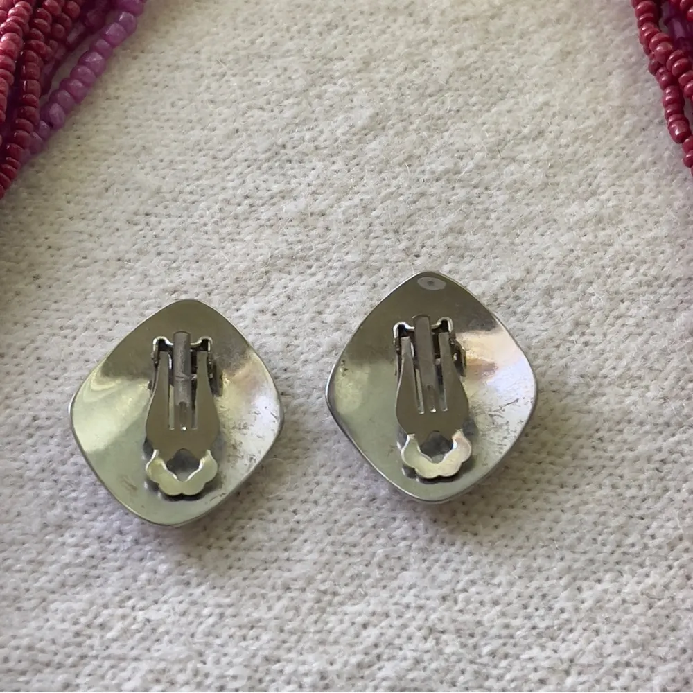 Vintage unsigned resin breads Necklace and earrings set - Image 5