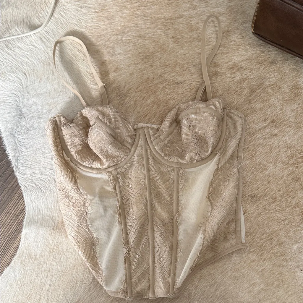 Garage Beige Mesh Top Chrishell Lace Mesh Bustier XS - Image 3