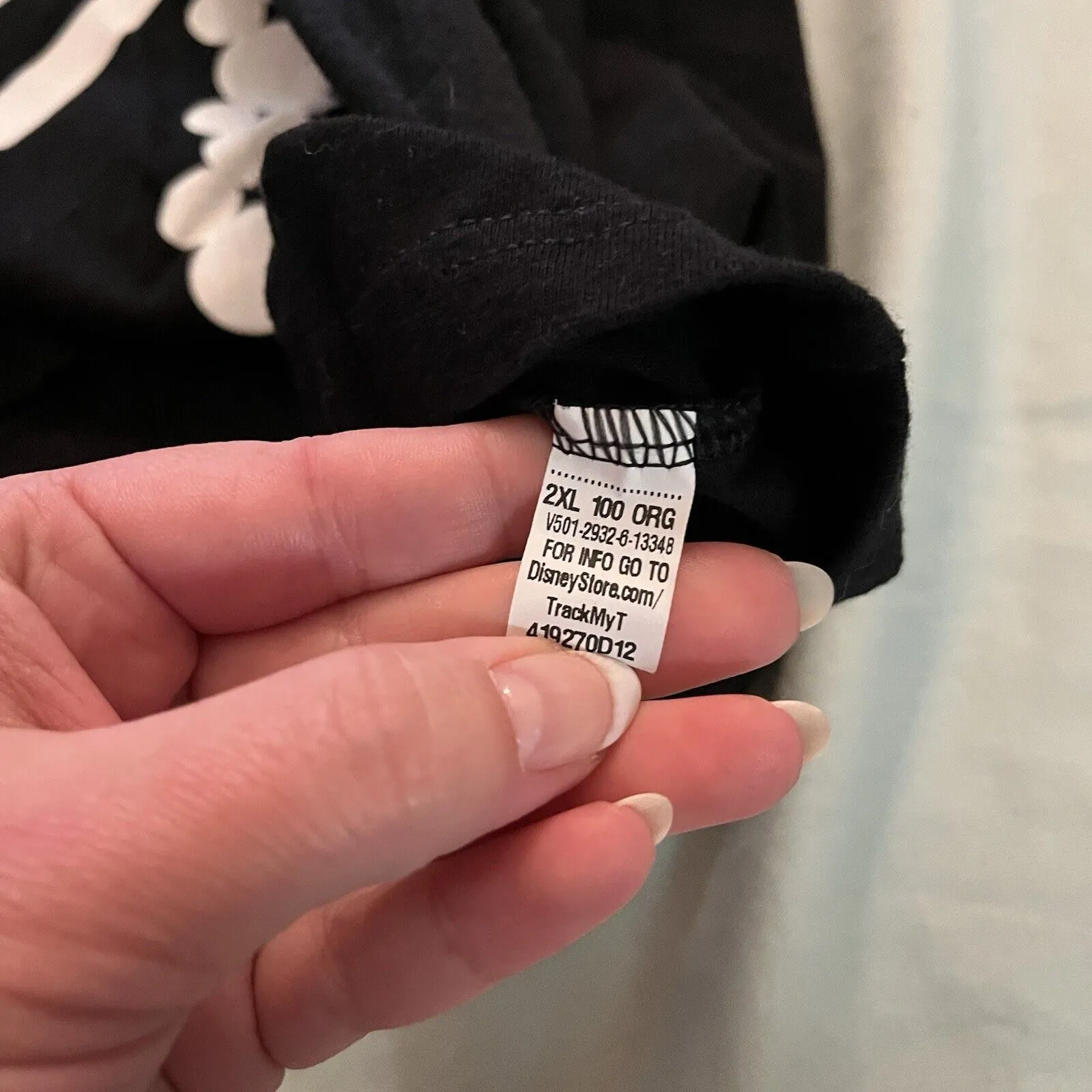 Disney Mickey Mouse Ribcage Glitter Heart Women’s Shirt Fits Like Sz 2XL - Image 4