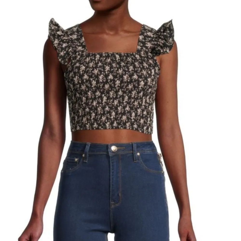 NWT Lea & Viola Floral- print smocked crop top Medium - Image 2