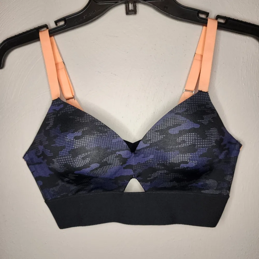 Spanx Workout To Waves Mesh Panel Sports Bra - Image 2