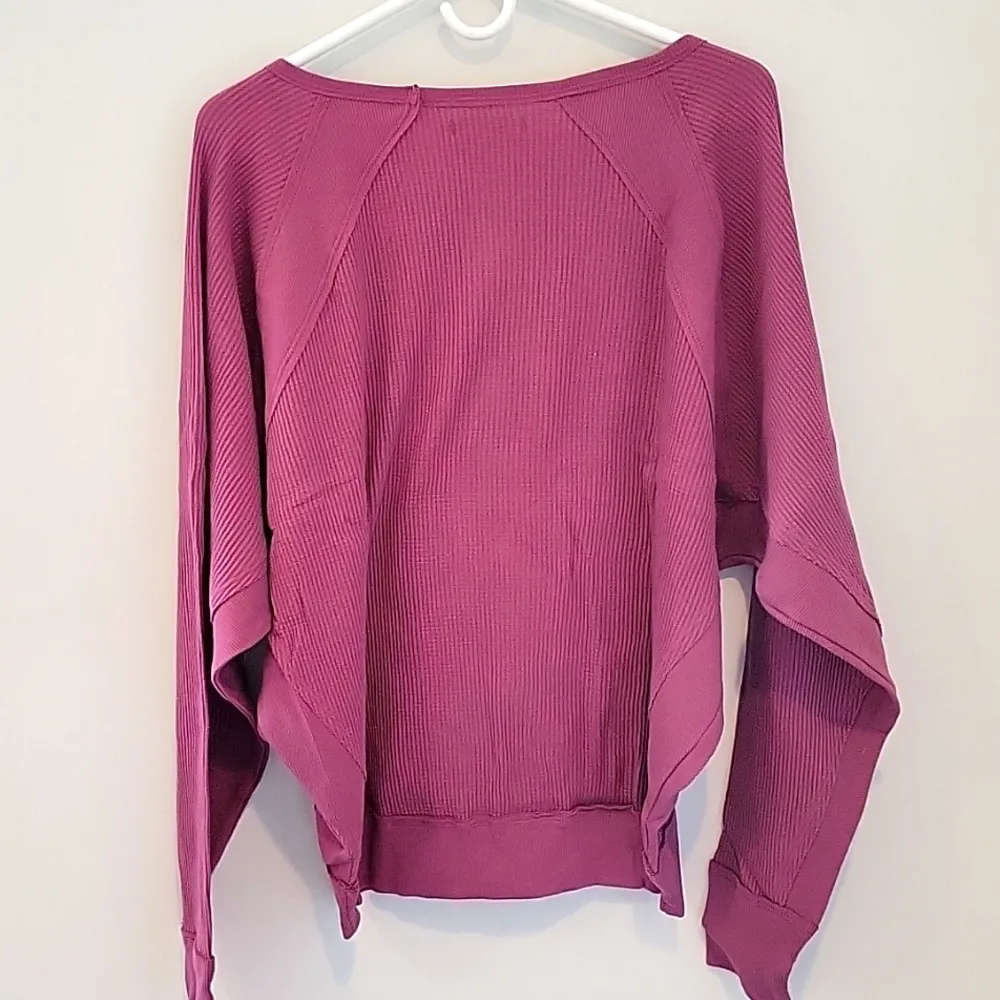 Free People Santa Clara Thermal Mulberry Size XS Oversized NWT - Image 5