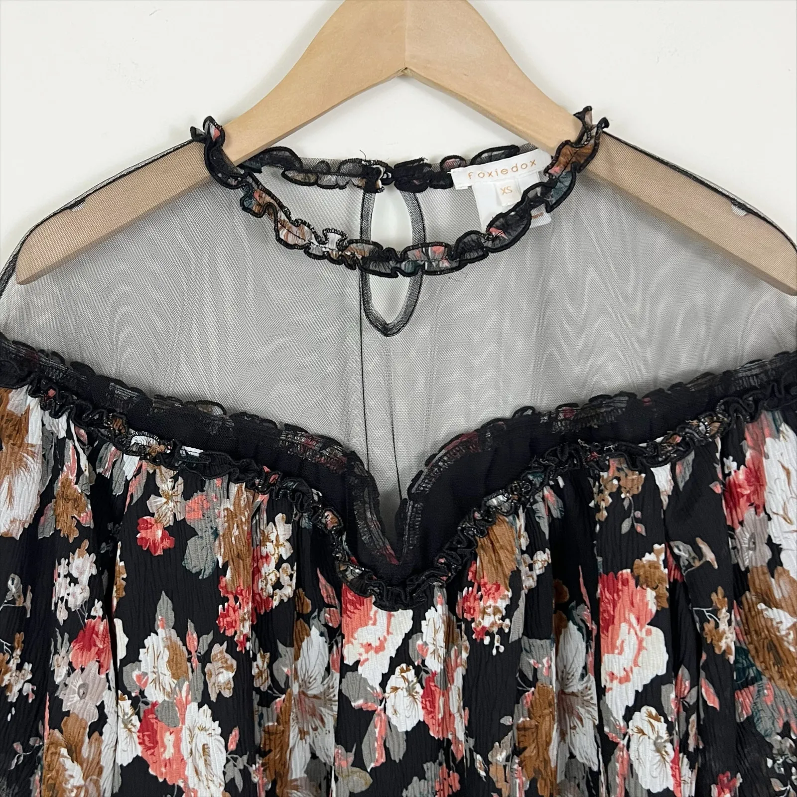 Foxiedox Black Floral Blouse Top With Sheer Mesh Detail Size XS - Image 4