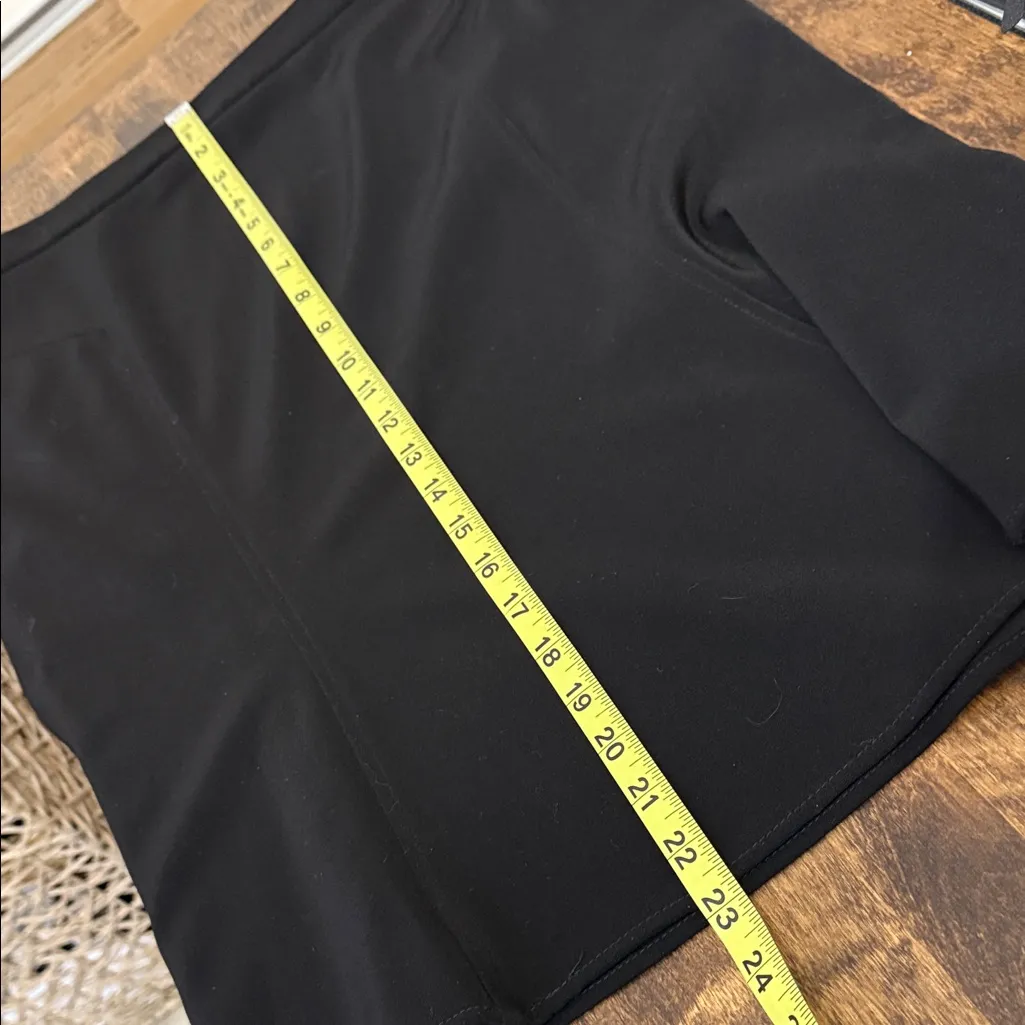WHITE HOUSE BLACK MARKET Black Skirt Size 6 - Image 8