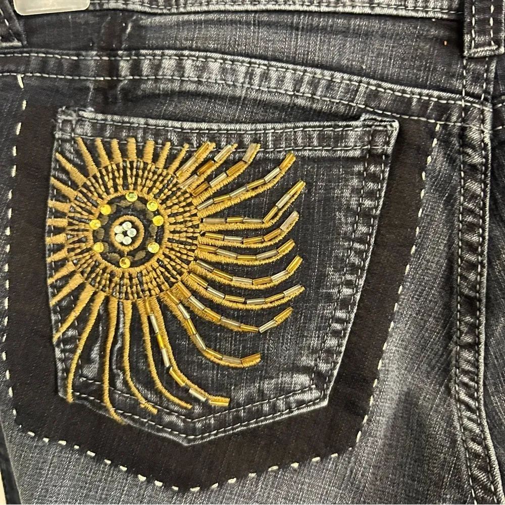 Cheviotto Columbian Retro bead embellished dark western flared denim size 5 JRs Blue - Image 9