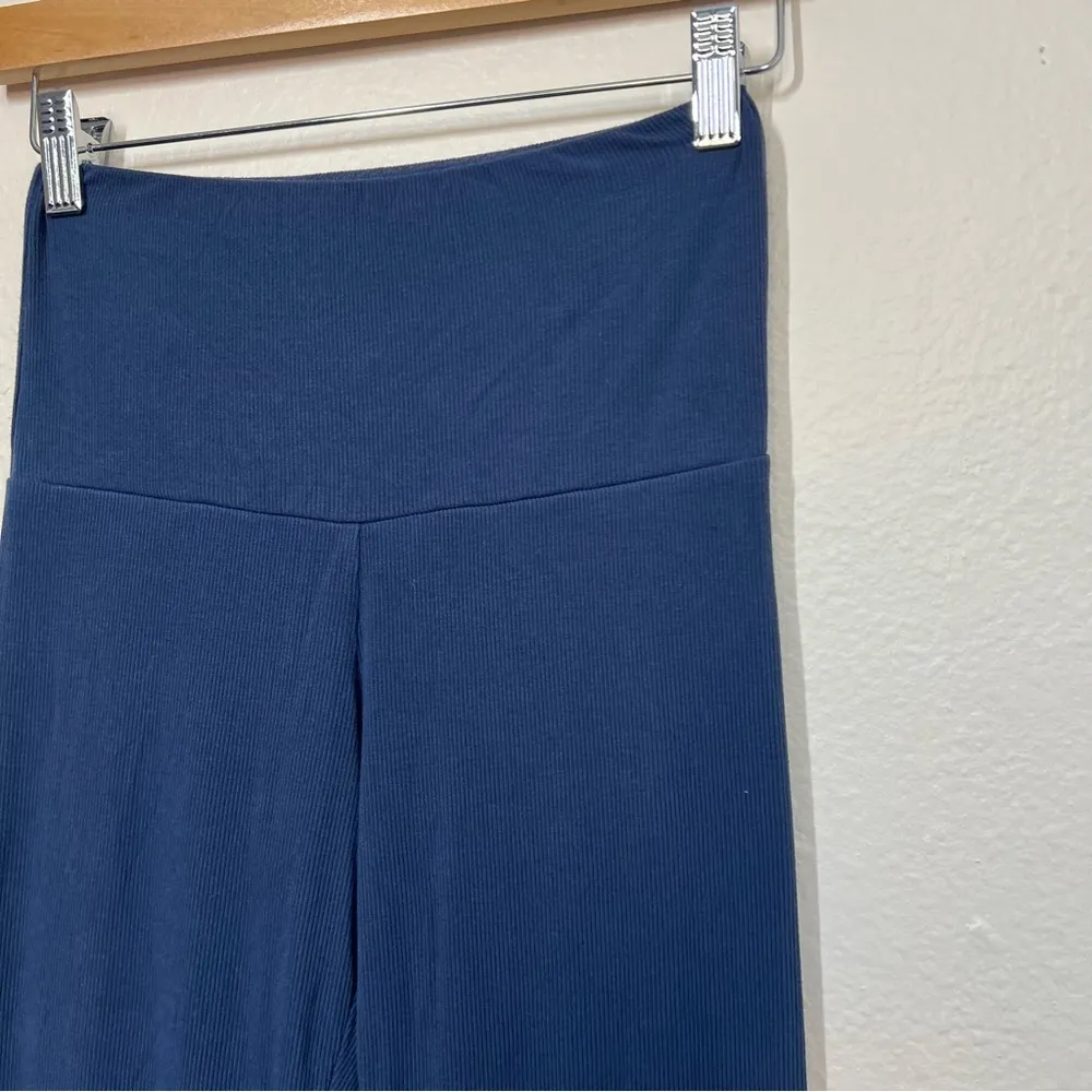 Thirdlove Blue Ribbed Leggings - Image 3