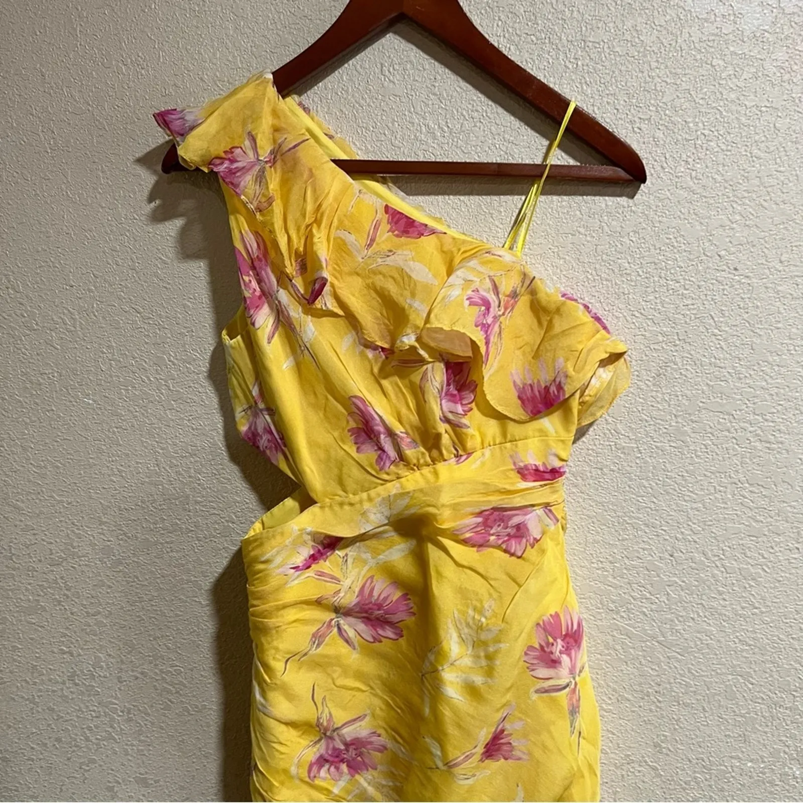 AMUR Vi yellow floral ruffle one shoulder gown 4 - Image 5