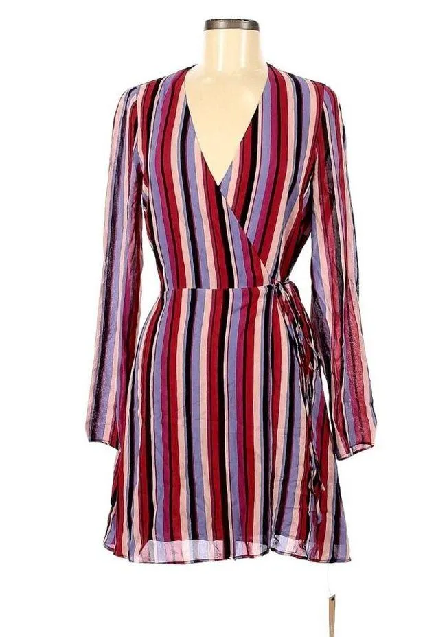 NWT Reformation Anya in Luisa Stripe Crepe Mini Wrap Dress M $198 - Image 4