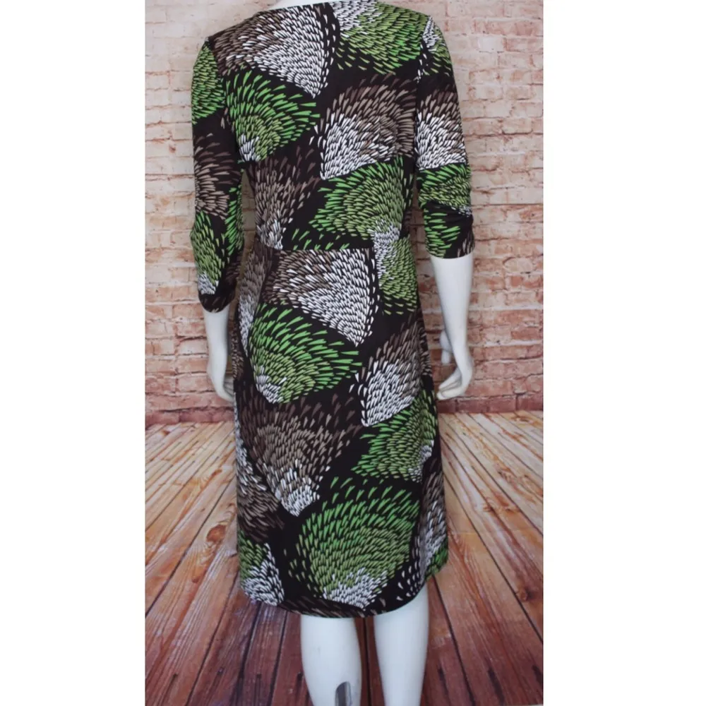 Ann Taylor LOFT | Abstract Faux Wrap V-Neck Dress - Image 4