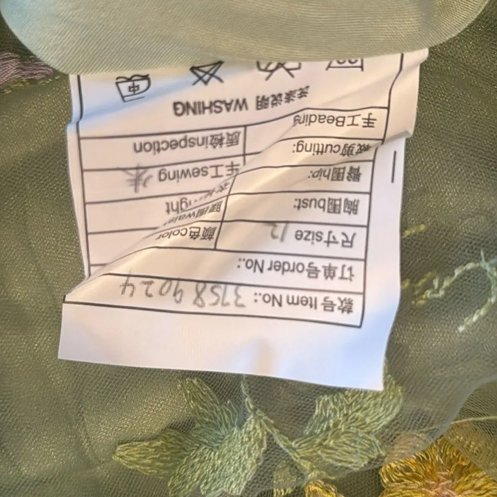 Green Long Sleeve Prom Party Dress Embroidered Flowers & Butterflies Size 12 - Image 12