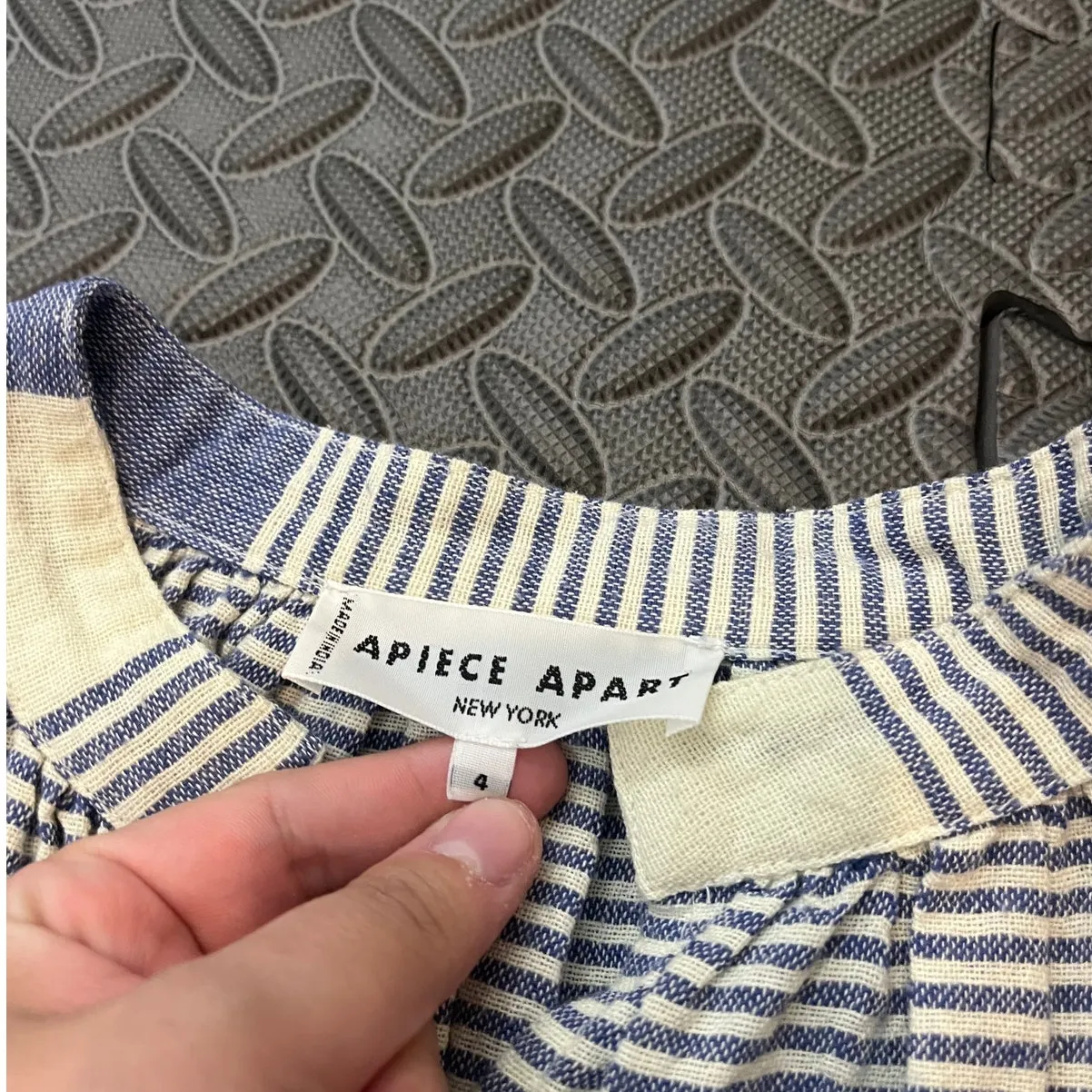 Apiece Apart Shirred Agata Top Cote‎ Stripe Navy Blouse Womens Size 4 - Image 4