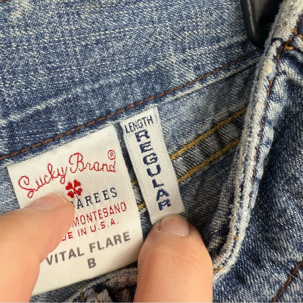 Lucky Brand Vintage Vital Flare Jeans - Made in USA (Size 4/27) - Image 7