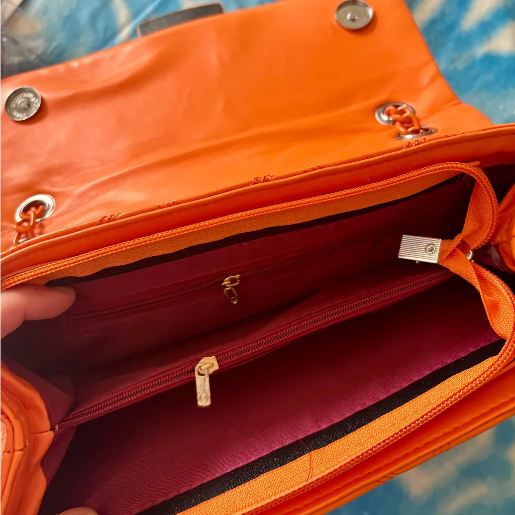 Kurt Geiger Vibrant Orange Quilted Shoulder Bag READ BELOW - Image 4