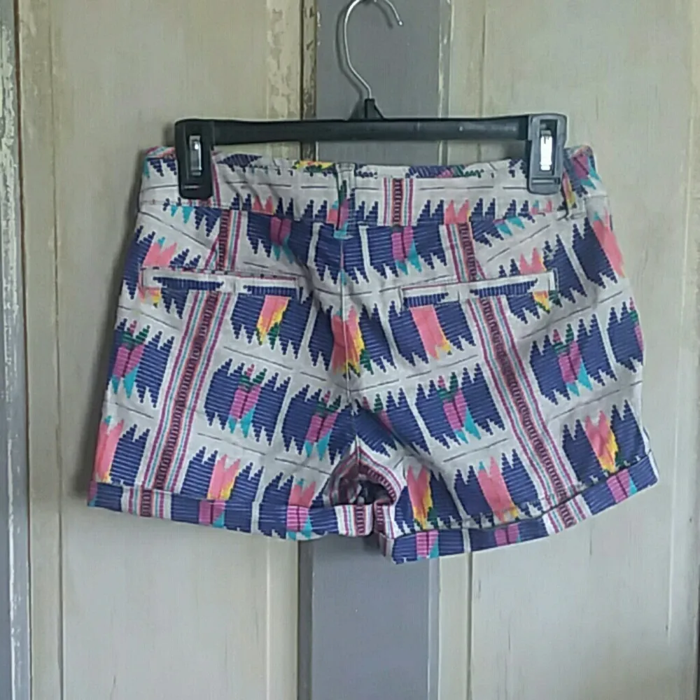 American Eagle Outfitters Midi Stretch Shorts - Image 5