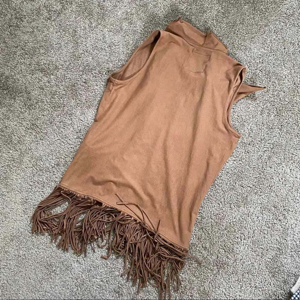 Faux suede vest - Image 12