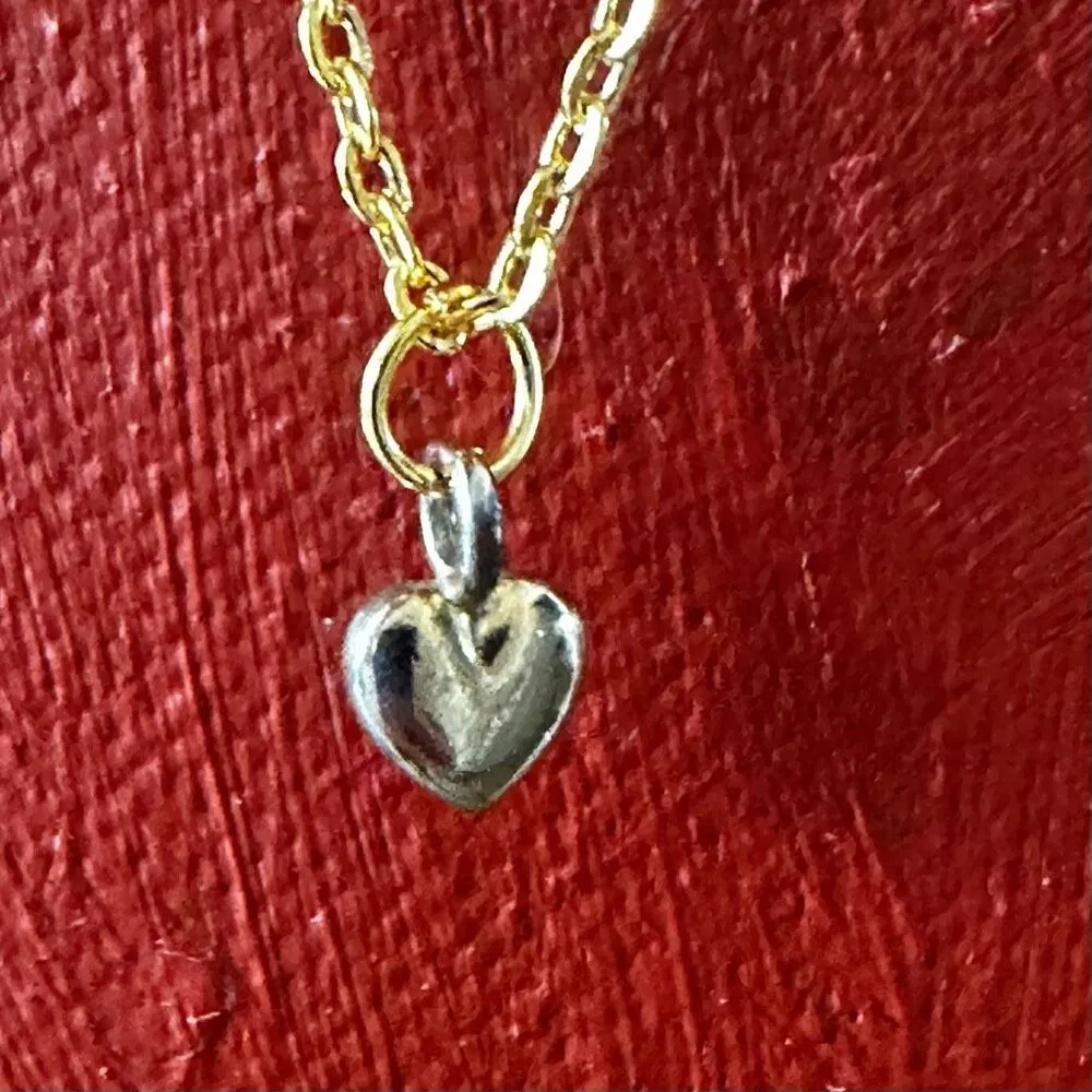 Dainty Puffy heart Pendant necklace Gold - Image 6