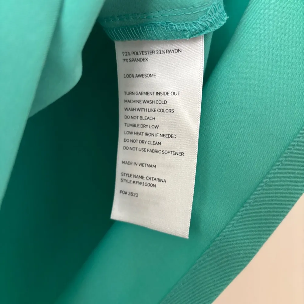 Figs Limited Edition Surgical Green Scrub Set Size XS Catarina Top Zamora Jogger - Image 4