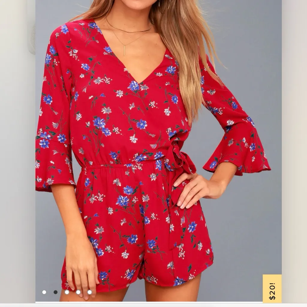 Lulus‎ Bronwen Red Floral Tie Waist Flounce Sleeve Romper SMALL - Image 3
