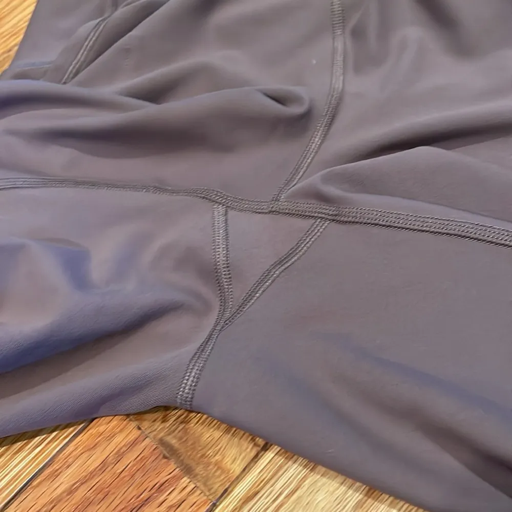 Old Navy  active power soft high rise jogger go dry size small - Image 3