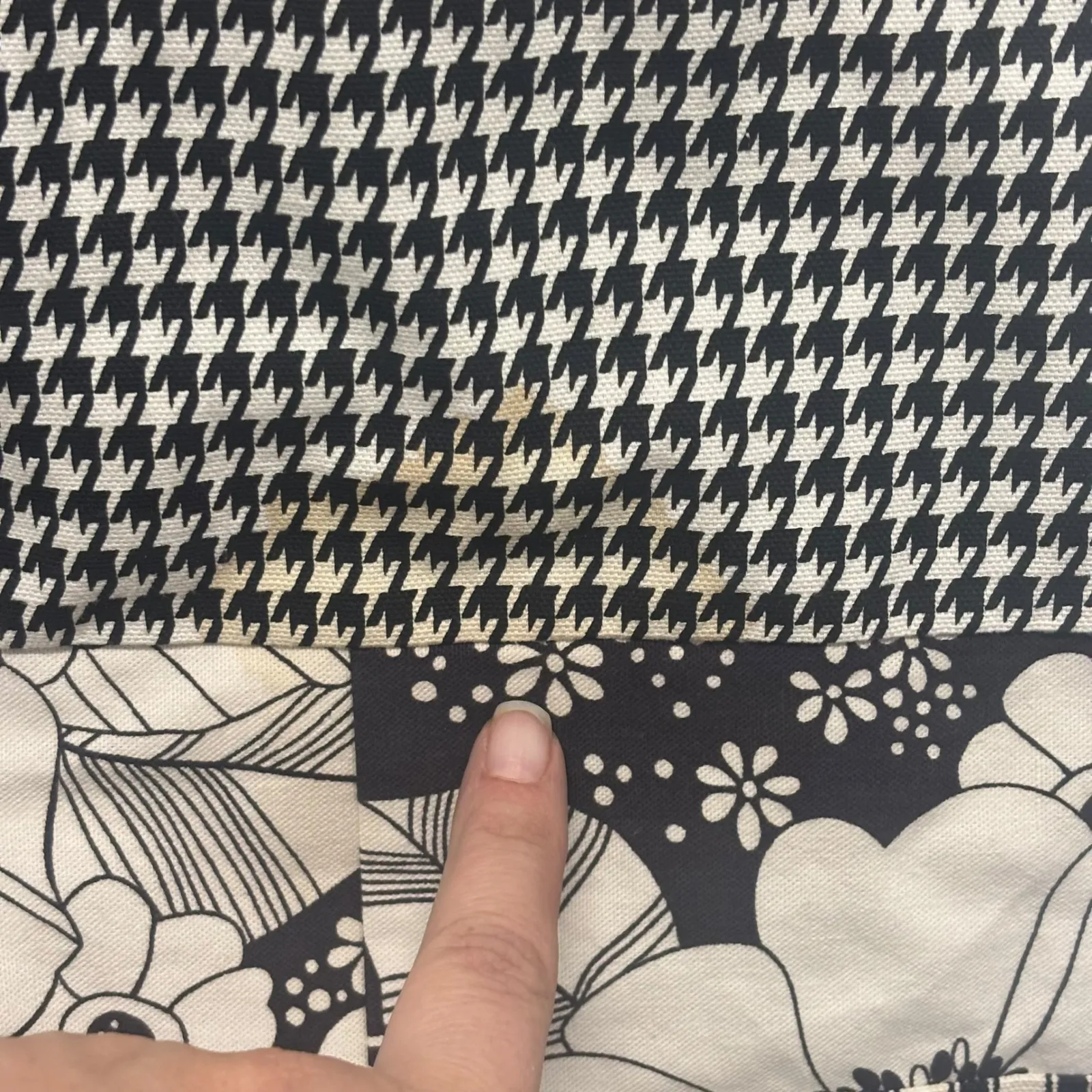 Patchwork Shoulder Bag Dog Puppy Chick Print Houndstooth Floral Black White Rev - Image 11