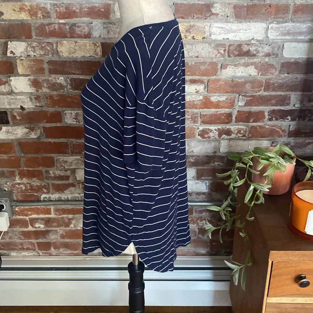 Time and Tru Navy Blue and White Striped Short Sleeve Oversized T Shirt Size S - Image 3