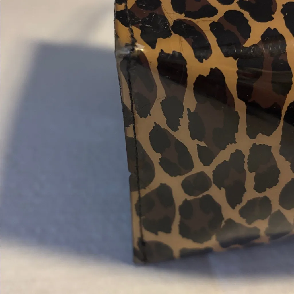 BLOOMINGDALE’S CHEETAH PRINT PATENT LEATHER MINI TOTE BAG PRELOVED Tan - Image 9