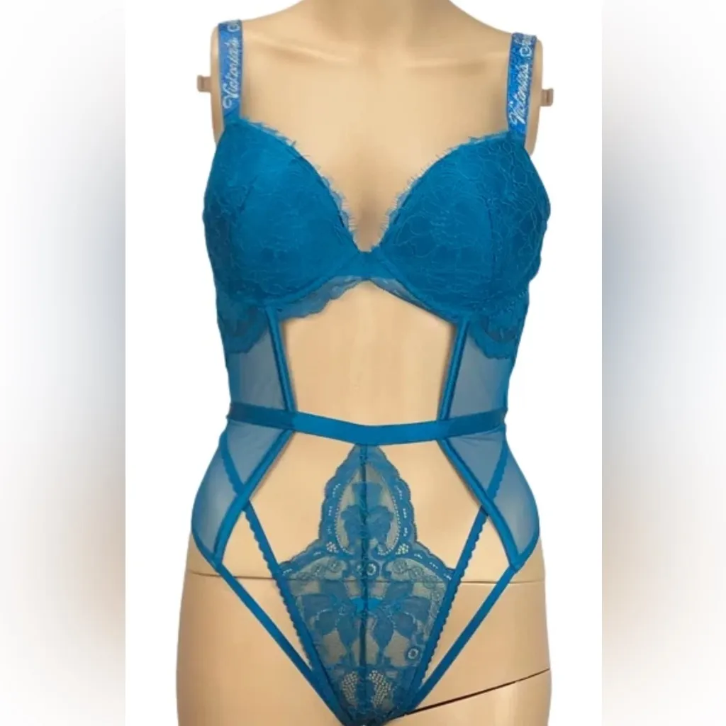 Victoria's Secret Cutout Lace Teddy push up - Image 5