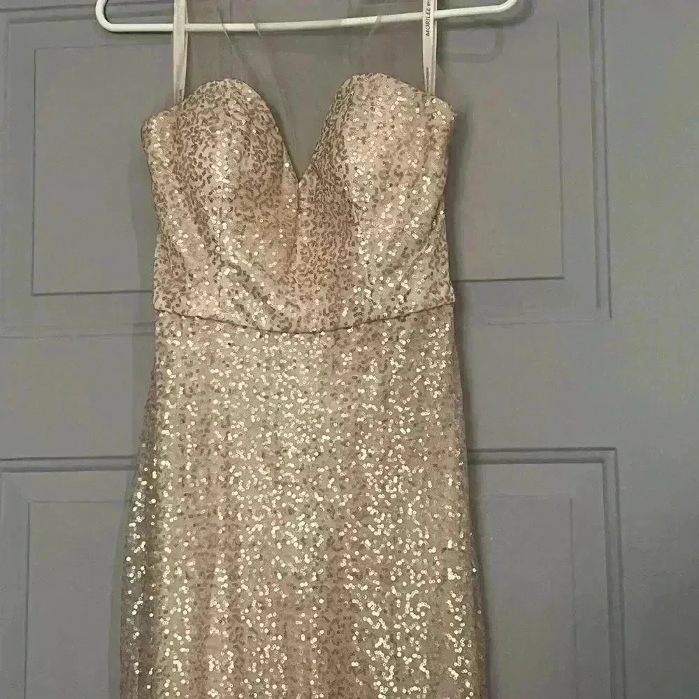 MoriLee Gold Sequin Gown
Sweetheart Neckline Illusion Size 6 - Image 13