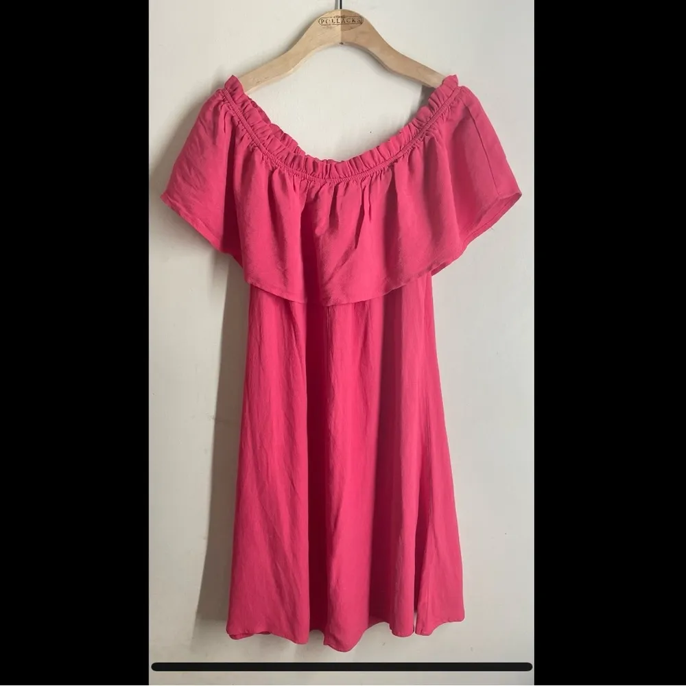 HD in Paris Anthropologie Covina Pink Off-Shoulder Ruffle Dress size 6 - Image 11