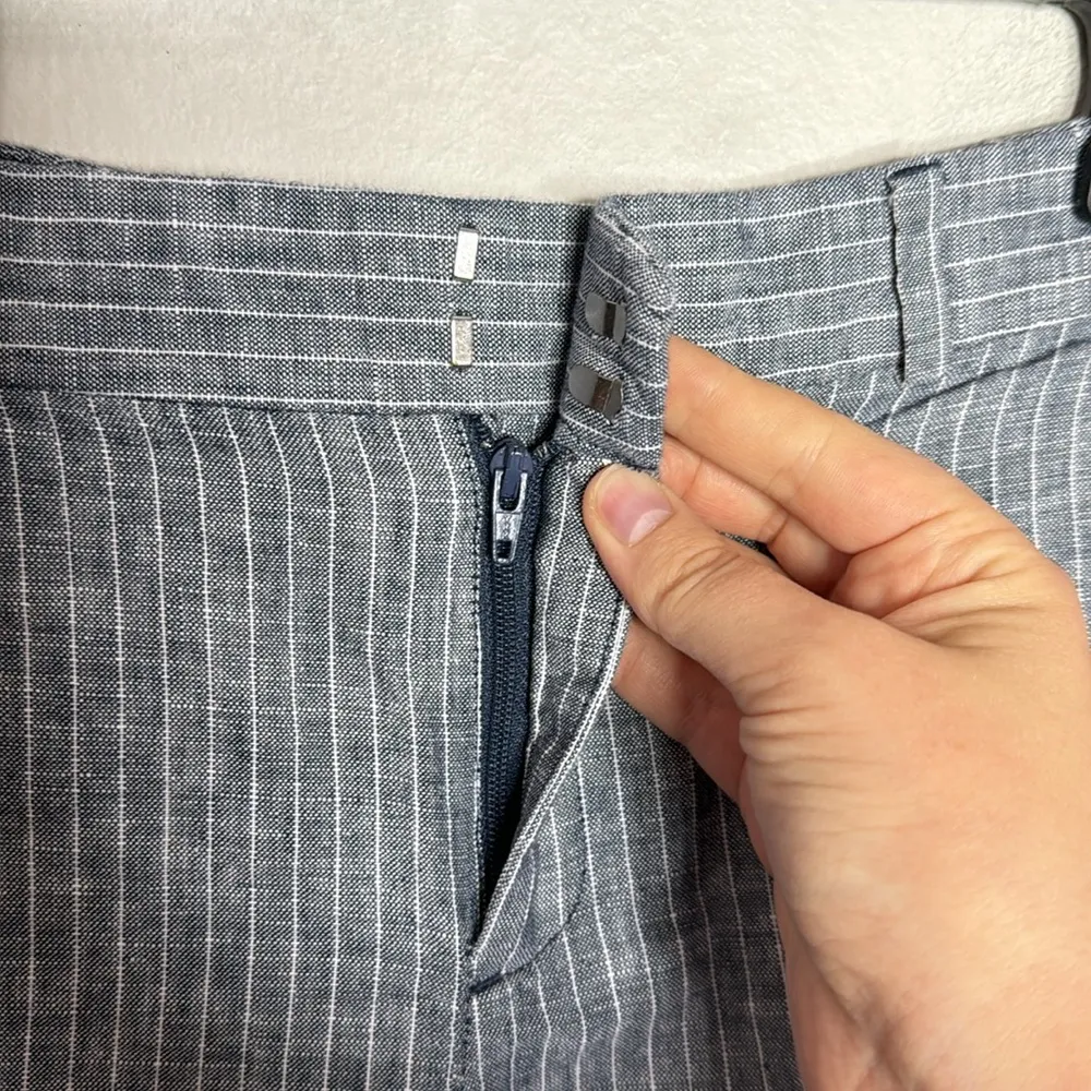 Banana Republic Factory pinstripe linen blend mini shorts size 0 Blue - Image 6