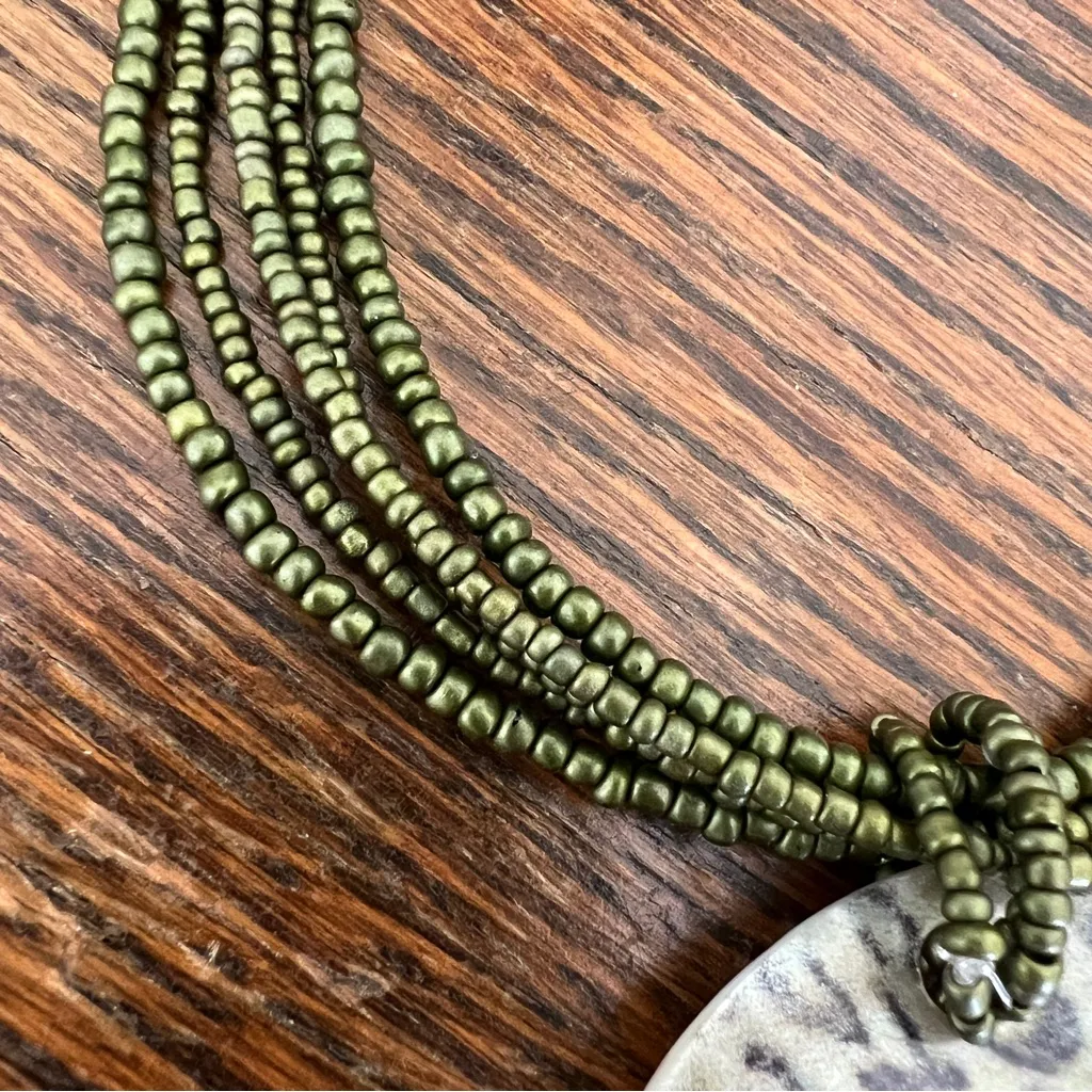 Necklace bundle of 3 navy, gold, green, shell - Image 5