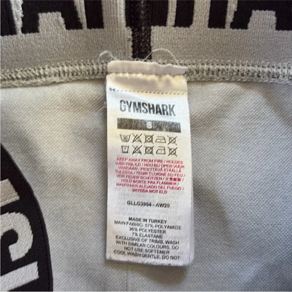 Gymshark Size Small Light Grey High-Waisted Athletic Leggings. - Image 5