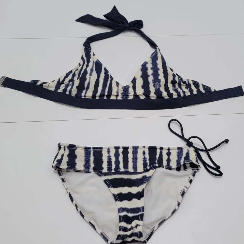 Athleta Wave Break Tie Dye Bikini Swimsuit Size XS - Image 3