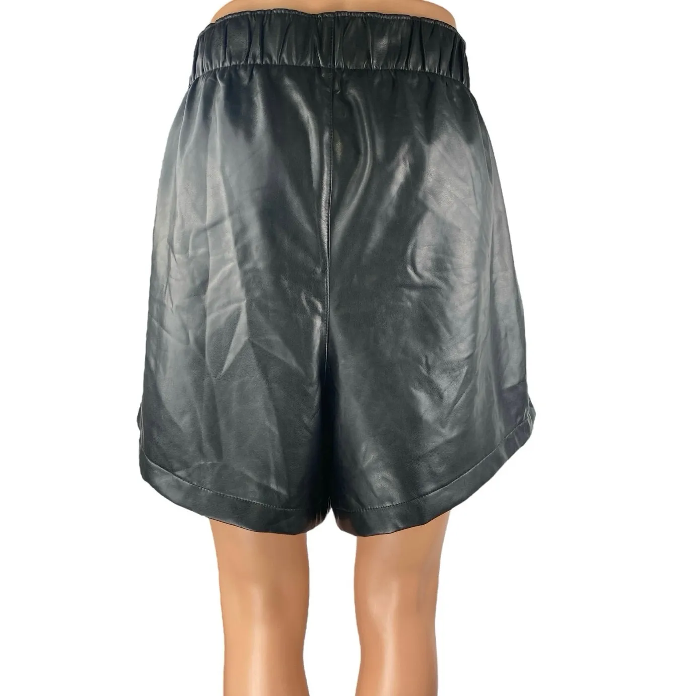 Abercrombie & Fitch Black Faux Vegan Leather Elastic Waist Wide Leg Shorts Sz L - Image 3