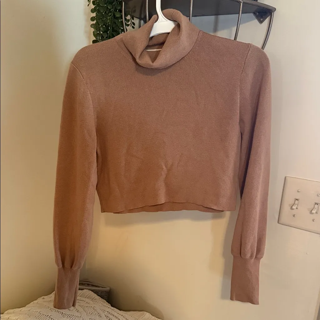 Aritzia Wilfred Rebecca Wool Turtleneck Cropped Sweater - Image 2
