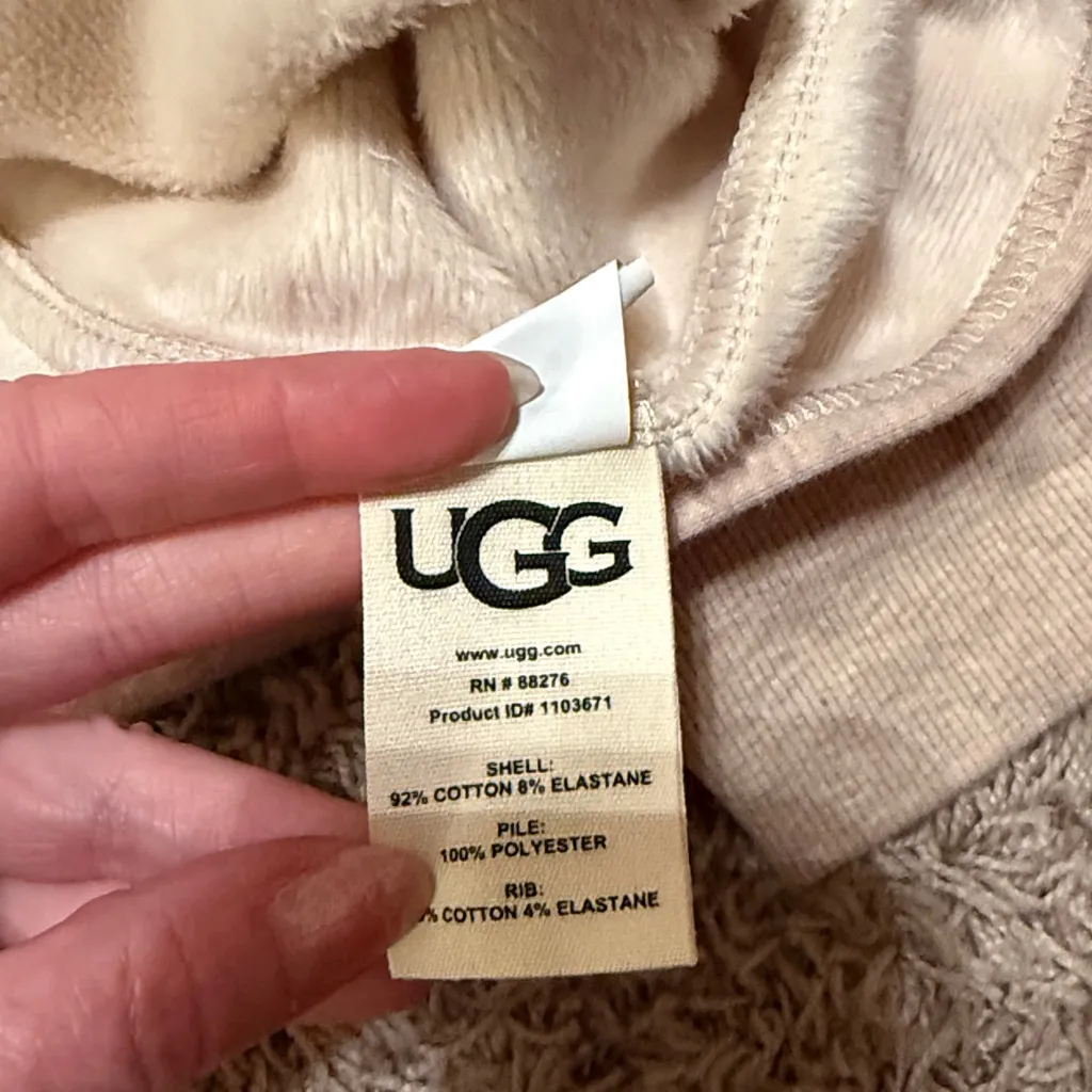 UGG WOMEN'S CHARLYNNE PONCHO in Cream Size M/L - Image 7