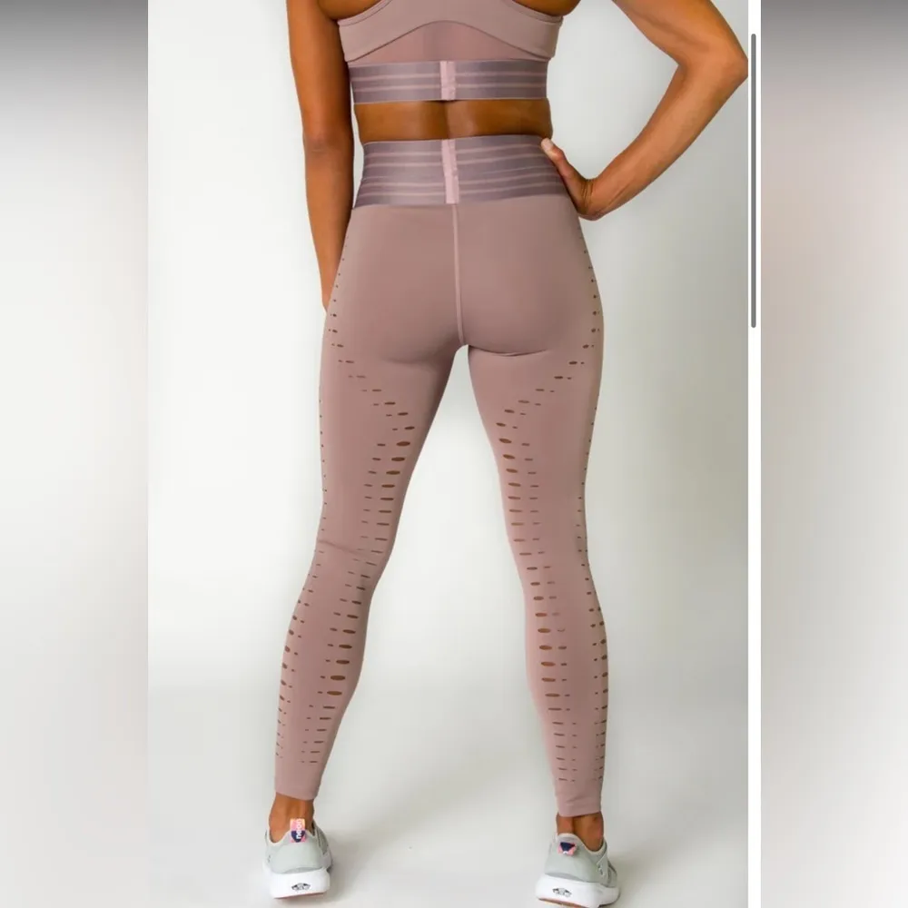 Beloforte Lennox Legging Dusty Rose size small NWT - Image 5