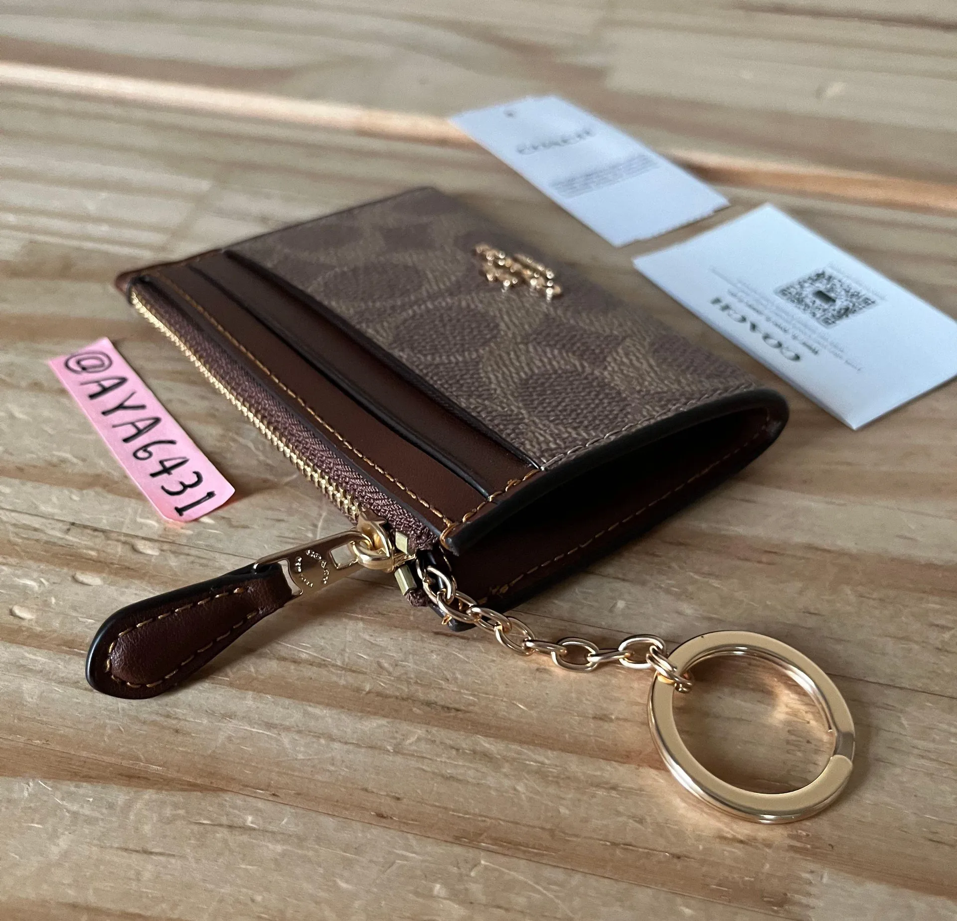Card Holder - Image 3