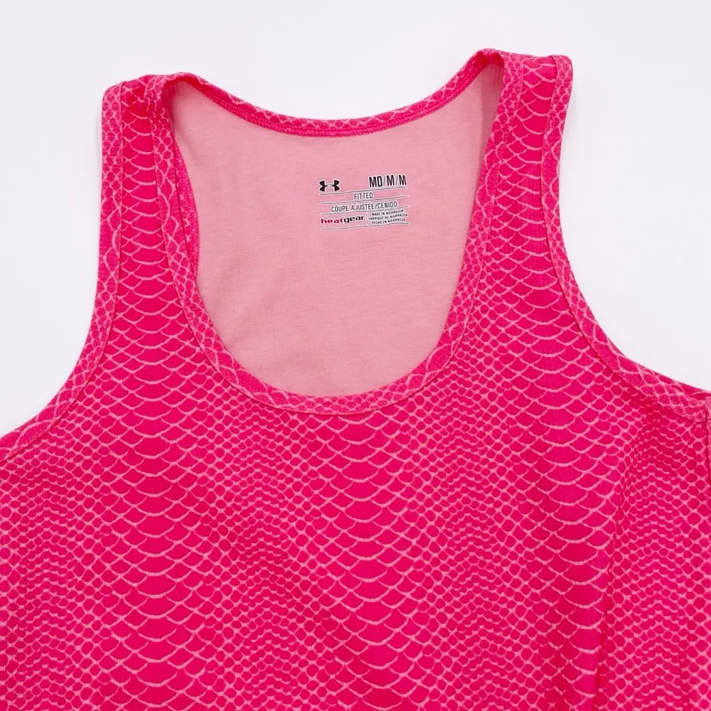 Under Armour Heat Gear Stretch Fitted Tank Top Pink Mermaid Scales Size Medium - Image 3