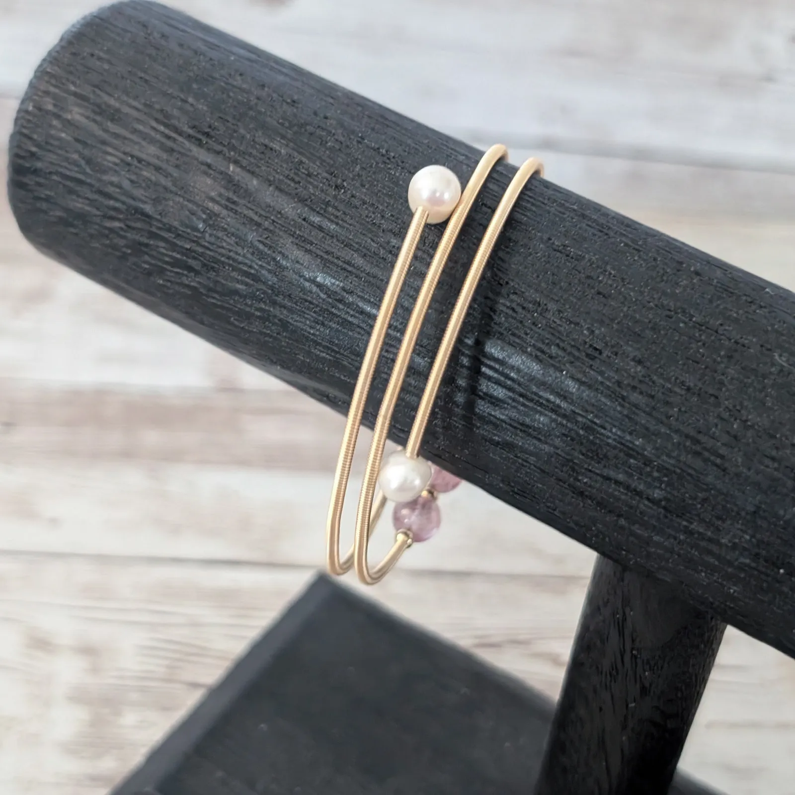 Pretty Gold Tone, Pink & Faux? Pearl Bracelet - Image 3