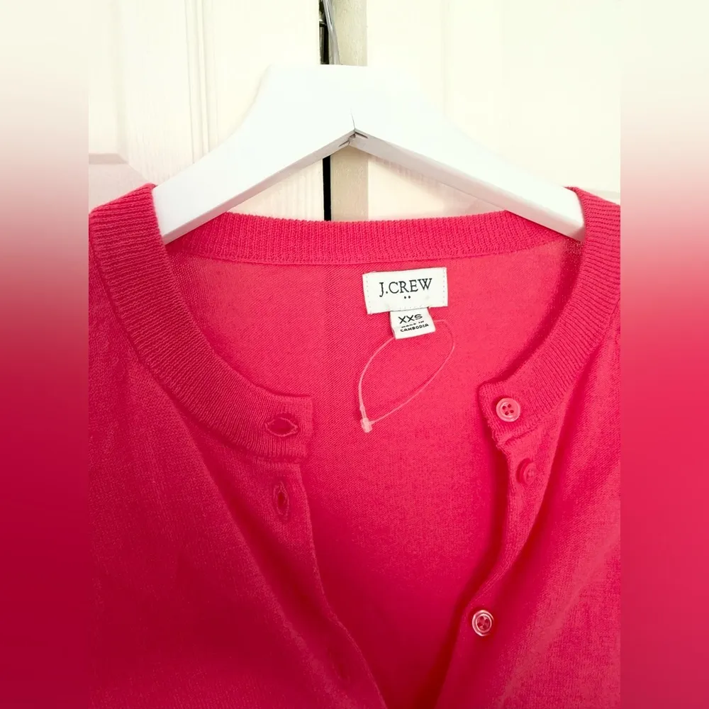 NWOT J.Crew Factory Classic Cotton Cardigan Sweater Bright Pink Neon Size XXS - Image 4