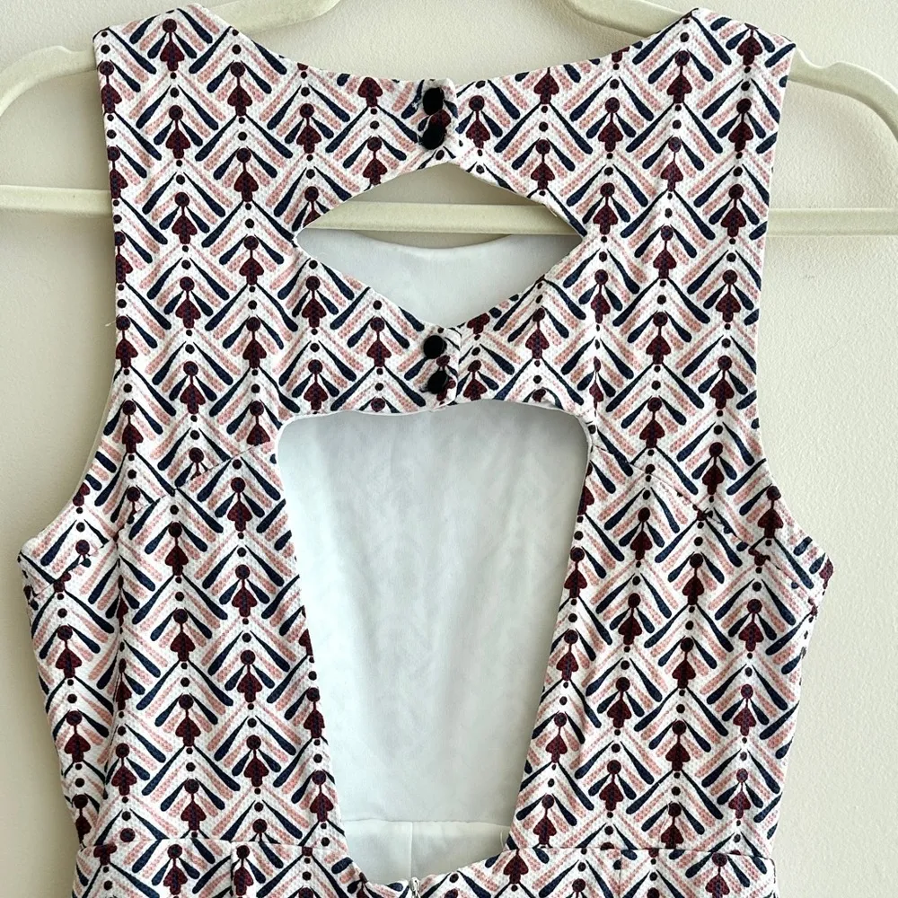 ZARA Geometric Patterned Sleeveless Romper, White and Pink, Size Medium - Image 10
