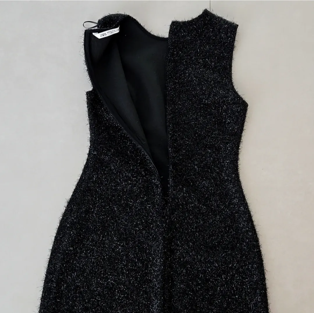 New Zara Elegant Vintage Look Black Sleeveless Fuzzy Dress - Image 4